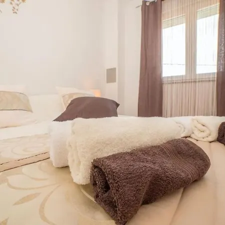 Marija 3548-3 * Pakoštane