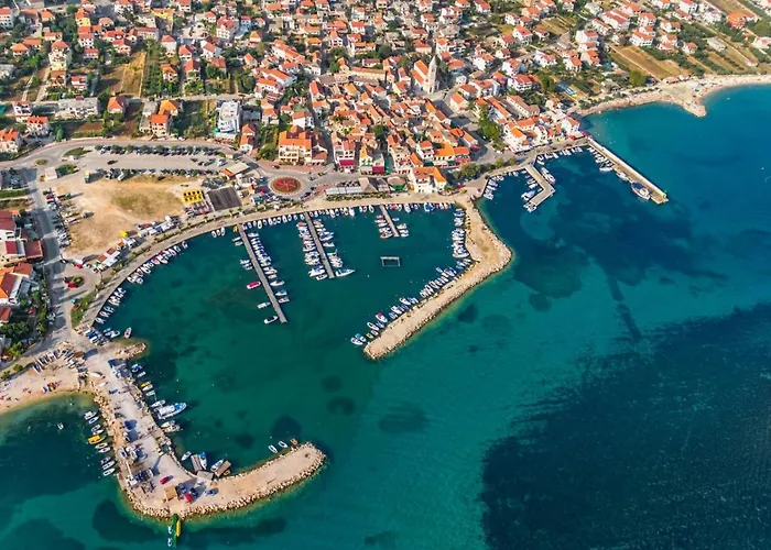 Marija 3548-3 アパート