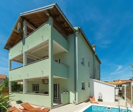 Marija 3548-3 شقة *